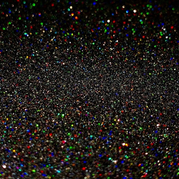 Meet your Posher, Annmarie 🖤 - Picture 2 of 9